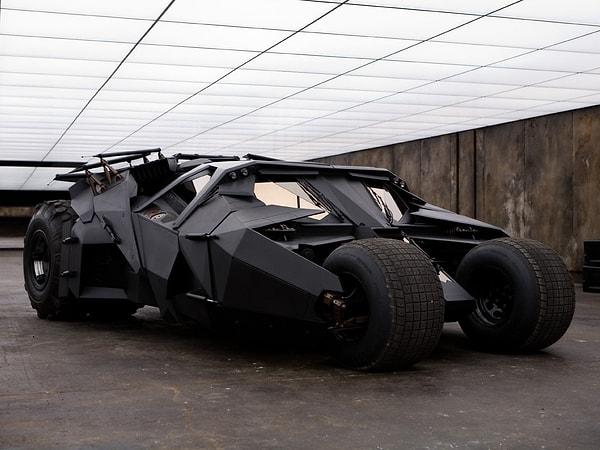 6. Batman Başlıyor'dan "Batmobile"