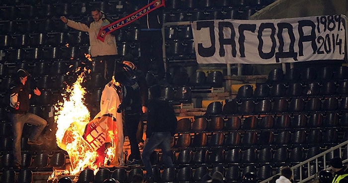 Galatasaray ve Kızılyıldızlı Yöneticiler Barcelona'da Olağanüstü Toplandı