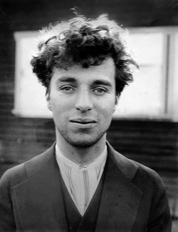 35. Charlie Chaplin'in 27 yaşındaki hali, 1916.