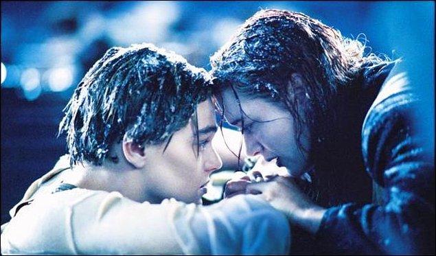 3-) Titanic/ 1997 / 7.7