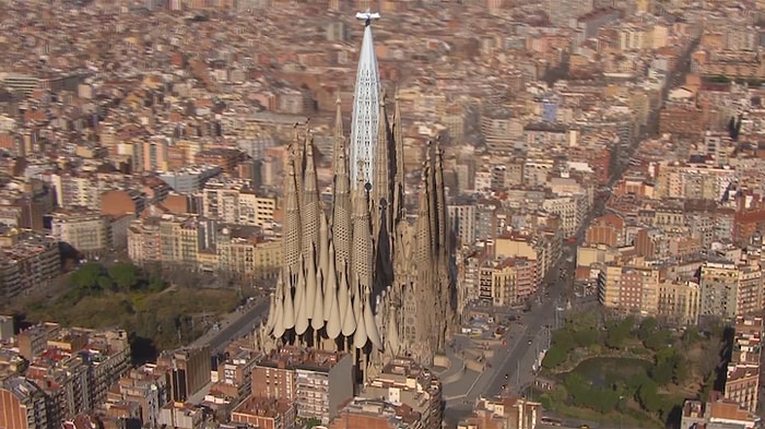 Barcelona'daki Yarım Kalmış Mimari Harika Sagrada Familia 2026 Yılında Tamamlanınca Nasıl Gözükecek?