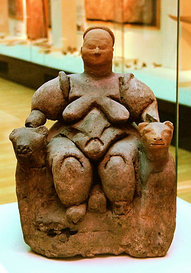3. Ana Tanrıça ( Çatalhöyük)