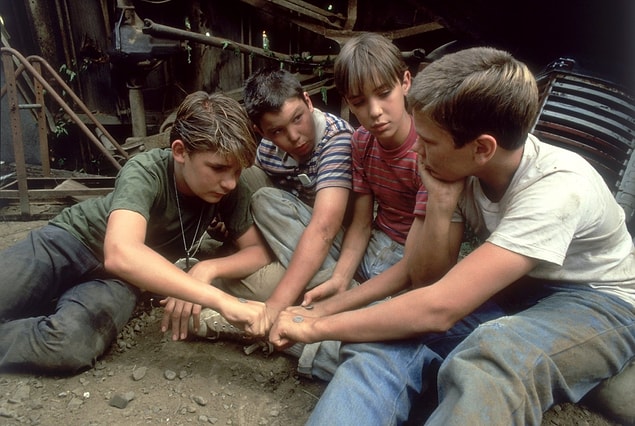 17. Benimle Kal (1986) | IMDb: 8.1