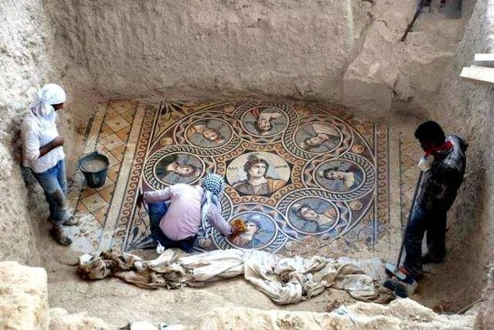 Gaziantep'te Bulunan Zeugma Antik Kenti'nde Ortaya Çıkarılan, M.Ö 300'lü Yıllardan Kalma 3 Muazzam Mozaik