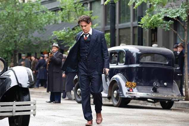 23. Public Enemies