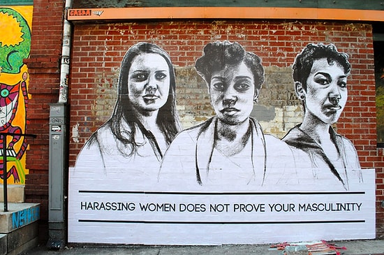 Dünyada Erkeklerin Yapıp Kadınların Yapamadığı 12 Şey