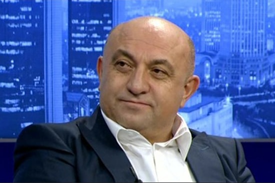 Sinan Engin'e 'Fenerli' Dedi, İşten Çıkarıldı