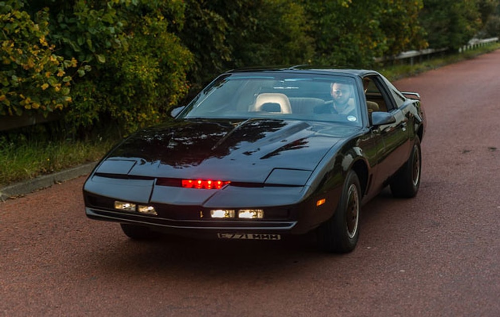 Kendisine Kara Şimşek Yapan Adam