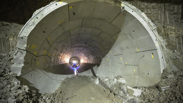 Teknolojik Devasa Tünel Açma Makineleri ile Londra Metrosu Yapımı