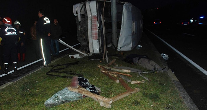 Gaziantep'te İşçi Servisi Devrildi: 1 Ölü 15 Yaralı