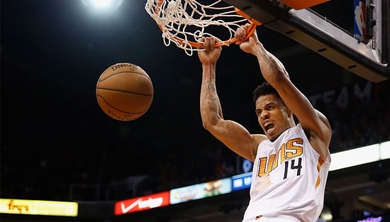 Savunma Oyuncularıyla Uçarak Dalga Geçmek | Gerald Green