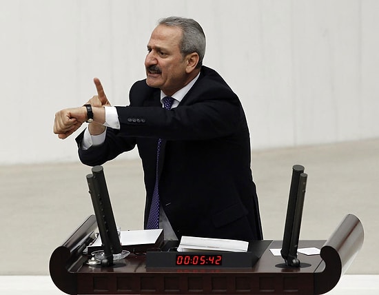 'Saat ve Piyanonun Parasını Rıza Sarraf'a Elden Ödedim'