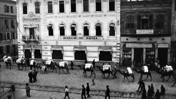 Roma Bankası, 1910'lar.