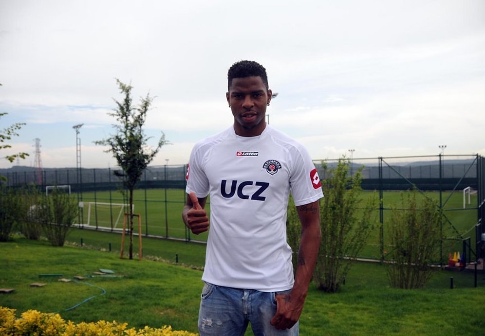 "Türk Milli Takımı'ndan Teklif Gelirse Kabul Ederim"