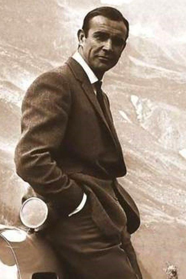 11. Ian Fleming tarafından 1952'de yaratılan James Bond karakterini 6 farklı aktör ile izledik. Yaşlandığınızda bu sayı daha da artmış olacaktır.