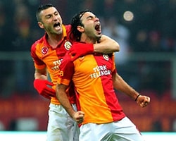 "Burak ve Selçuk, Ersun Yanal'ı İstedi"