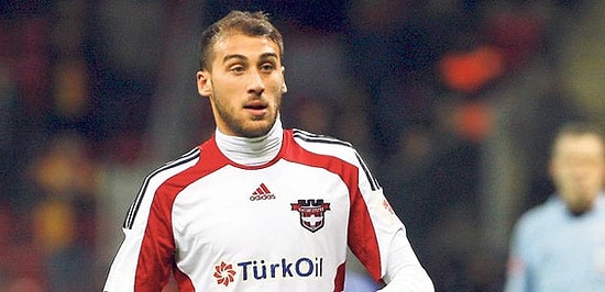 Cenk Tosun: 'Mustafa Pekdemek ve Demba Ba'nın Yokluğunu Aratmamaya Çalışacağım'