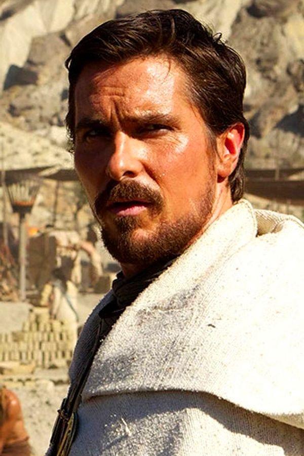 21. Christian Bale 13 yaşında 1987 yapımı Güneş İmparatorluğu'nda başrol oynamıştı. Günümüzde 40 yaşında ve yakında Exodus: Gods and Kings filminde izleyeceğiz.