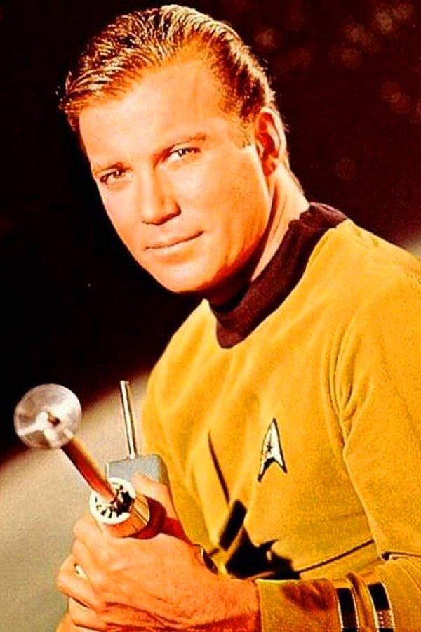 12. Gene Roddenberry tarafından oluşturulan Star Trek serisindeki Kaptan Kirk karakteri, William Shatner ve Chris Pine tarafından canlandırıldı.