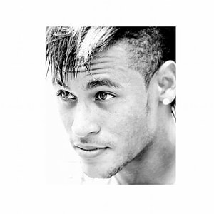Mira Flander Yazar Profil Resmi