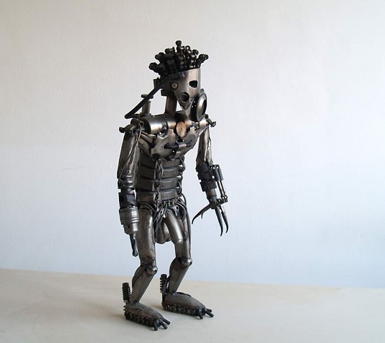 Eski Motosiklet Parçalarından Yapılan Müthiş Heykeller