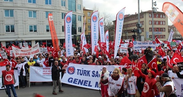 Aile Hekimleri, Sağlık Bakanı Müezzinoğlu'nu İstifaya Çağırdı