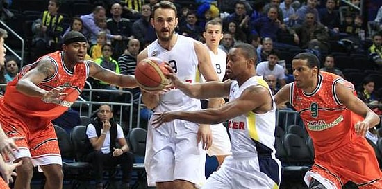 Fenerbahçe Ülker,  Banvit'i Devirdi