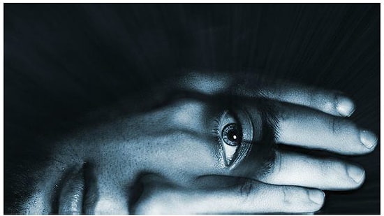 Neden Çoğu Kişi Sağ Elini Kullanıyor?