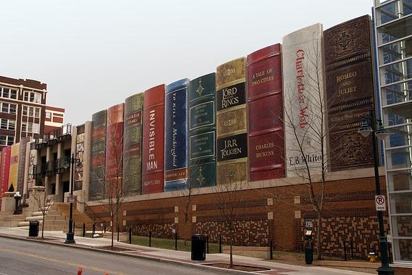4. Kansas Şehir Kütüphanesi