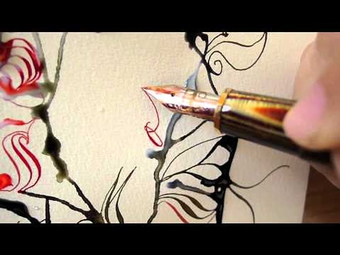 Dolma Kalem İle Su Üzerine Sihirli Yazı Yazan Adam