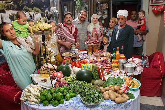 Harika Bir Fotoğraf Projesi: "Aç Gezegen - Dünyanın Yedikleri"