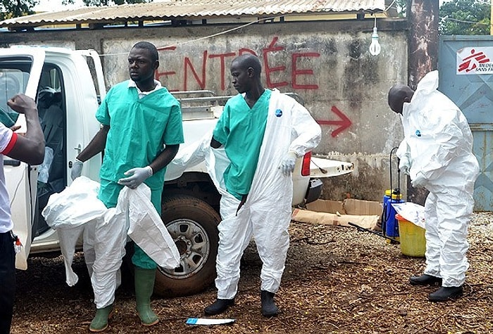 Ebola Salgınında Ölenlerin Sayısı 7 Bini Aştı