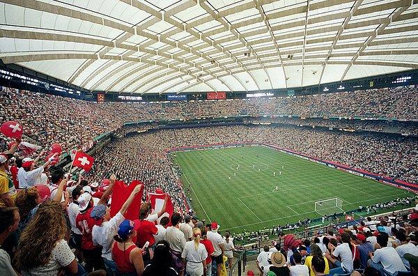 1. Eski günlerden, 1994 Dünya Kupası'ndan bir görüntü.
