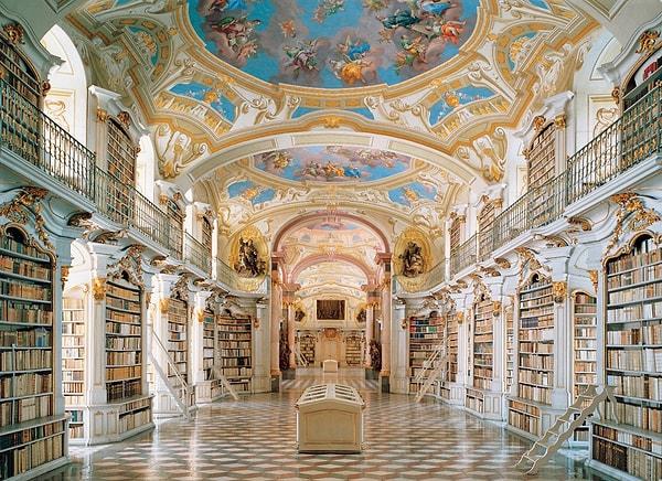 3. Admont Abbey Kütüphanesi, Avusturya