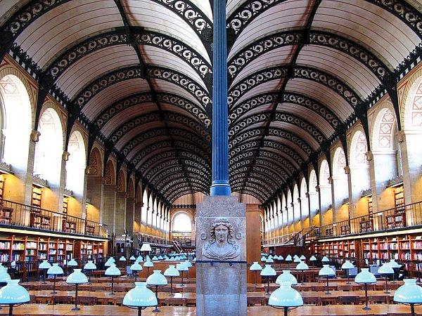 5. Saint- Genevieve Kütüphanesi, Paris