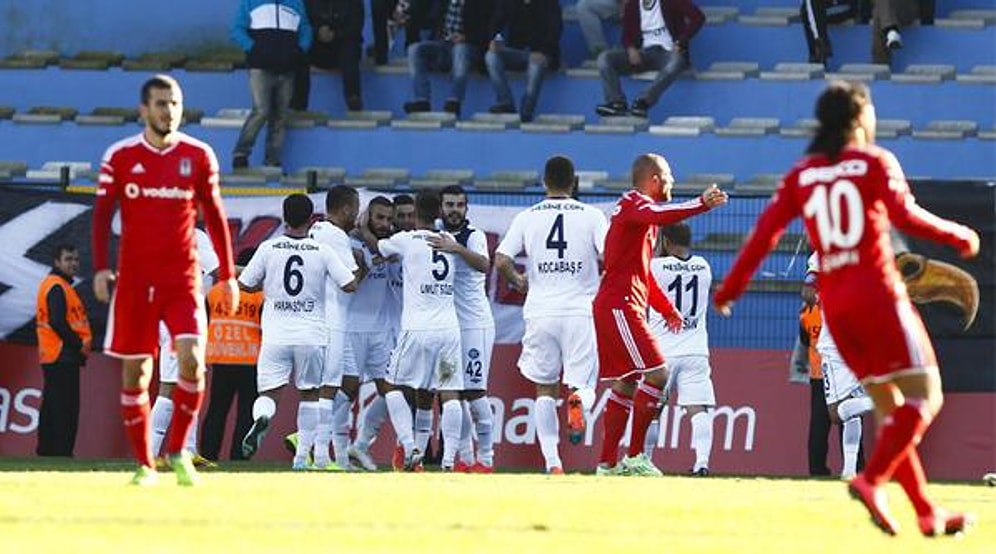 Beşiktaş Kupa Maçında Adana Demirspor'a Boyun Eğdi