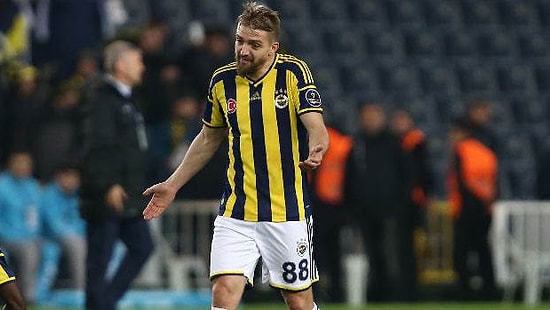 Caner: "Biz Böyle Oynarsak Taraftar Maça Gelir"