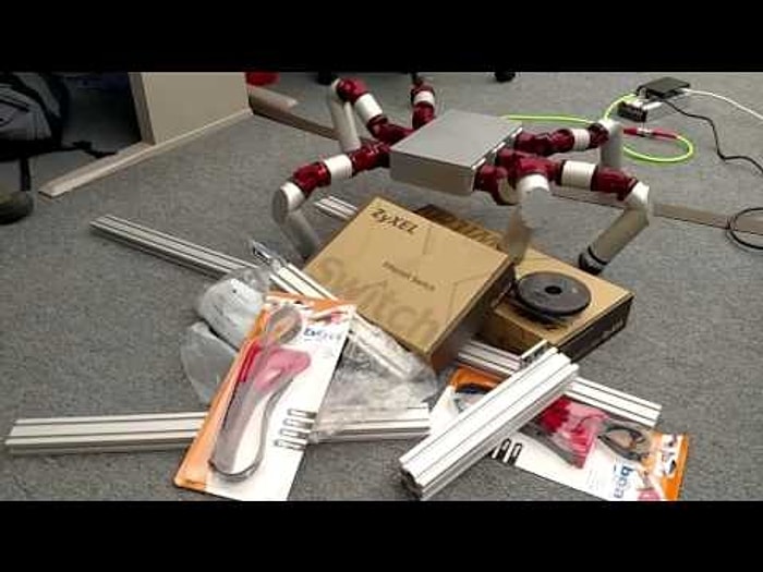 Teknoloji Harikası Örümcek Robot  'Snake Monster'