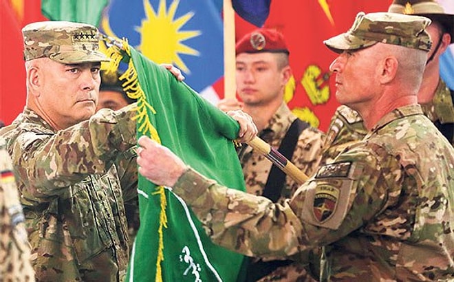 Afganistan'da 13 Yıllık NATO Dönemi Resmen Bitti