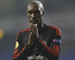 Atiba Hutchinson Taraftarlardan Özür Diledi