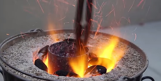 Kutu Kola Şişeleri ile Küçük Ev Eşyası Nasıl Yapılır?