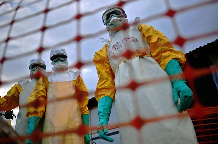 'Ebola Salgını 2015'te Bitecek'