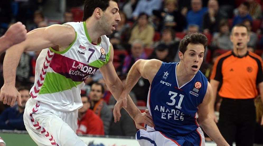 Anadolu Efes Galibiyetle Başladı