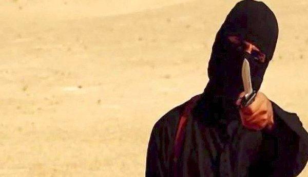 21. Birçok rehineyi kafalarını keserek öldürdüğü bilinen Katil John, bir IŞİD propaganda videosunda tehditler savuruyor.