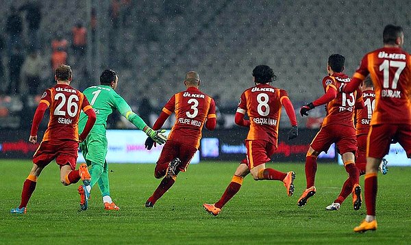 [GOL!] 49' Felipe Melo | Beşiktaş 0 - 1 Galatasaray