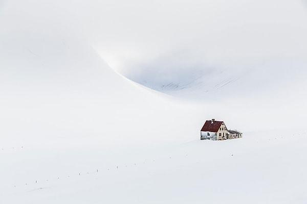 16. Beyaz dünyanın evi, İzlanda