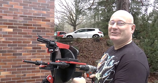 Matkapla 4'lü Maytap Tabanca Sistemi Yapan Adam