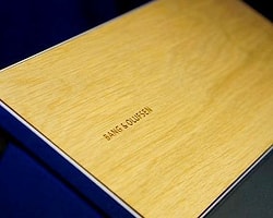 Bang & Olufsen'in Ahşap Müzik Tableti