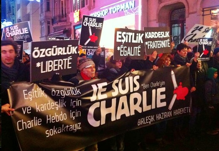 İstanbul’dan Charlie Hebdo’ya Saygı Duruşu: Özgürlük, Eşitlik, Kardeşlik