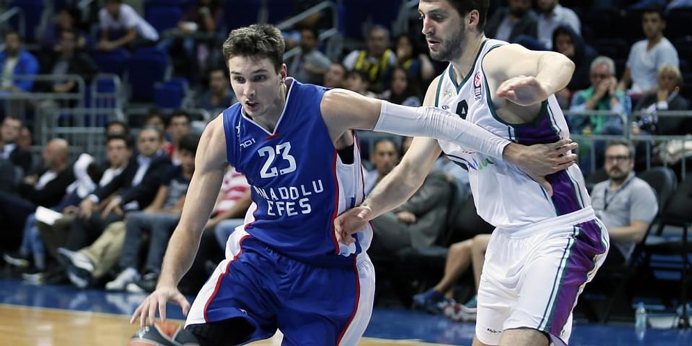 Anadolu Efes, Malaga'yı Devirdi